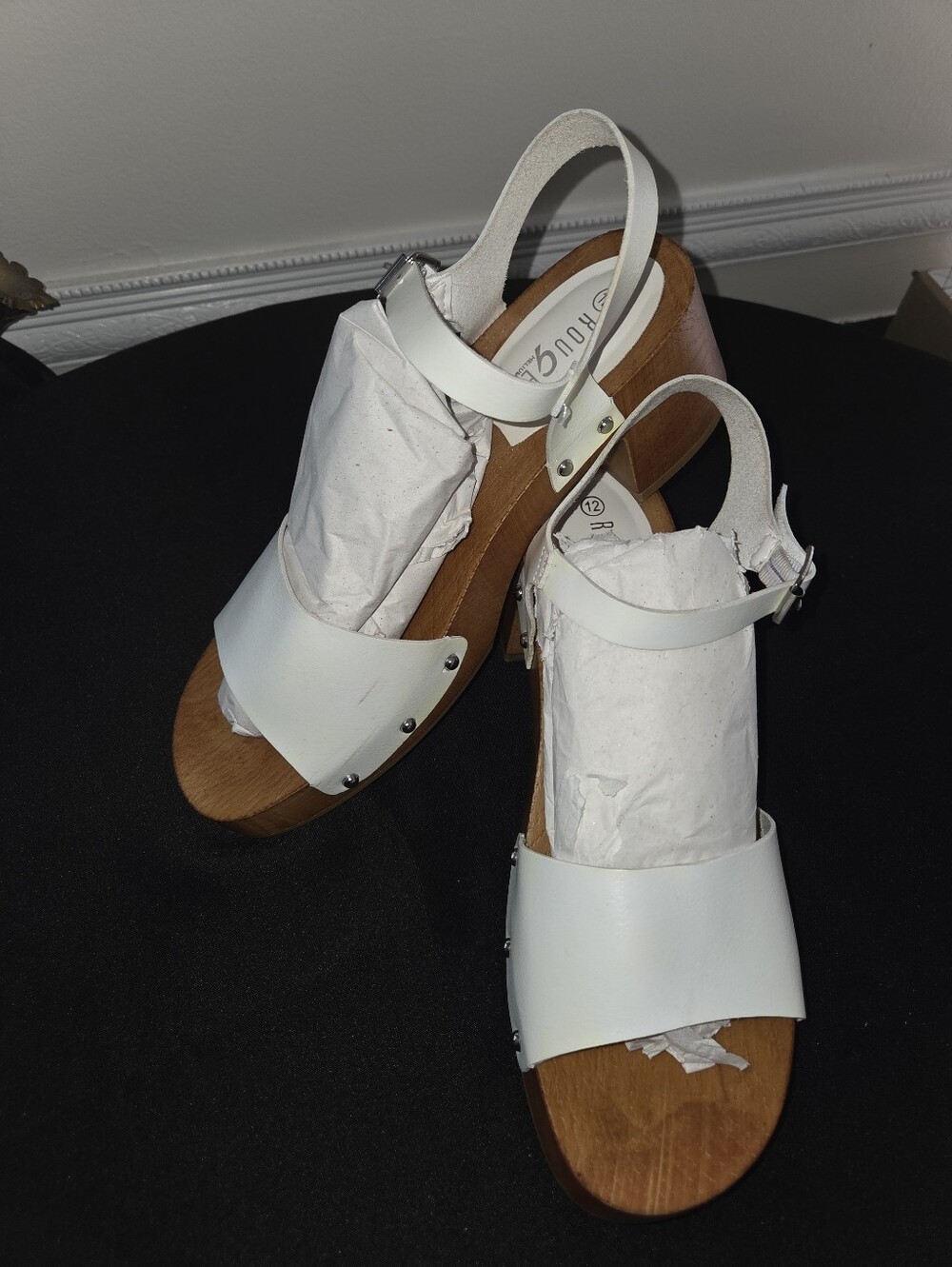 12 White Man Made Material Slingback Clog Sandals - Casual Women’s Summer Shoe